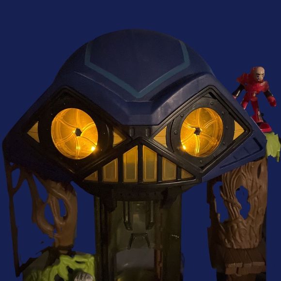 🖤💙 Fisher Price Imaginext DC Super Hall of Doom Playset & Batman, Lex Luther - Picture 2 of 3